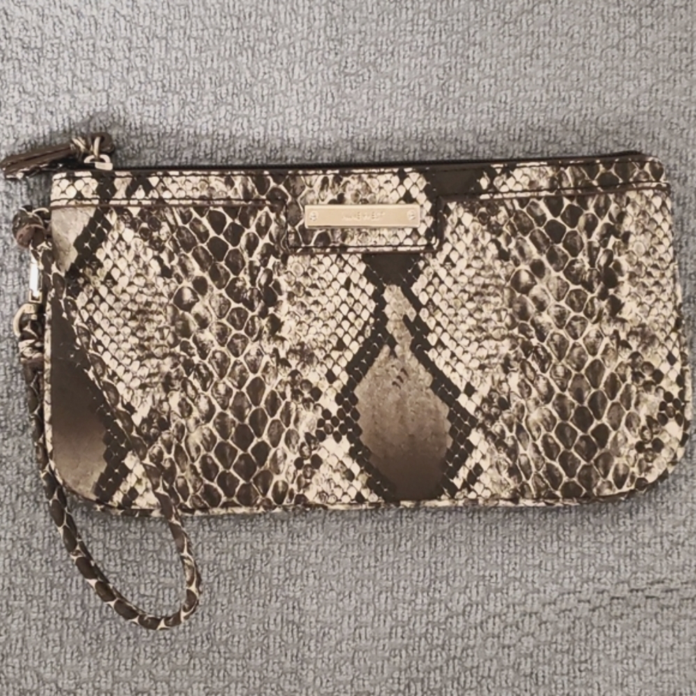 Nine West Snakeskin Wristlet, 10X5, Gray, Lovely Orange Lining